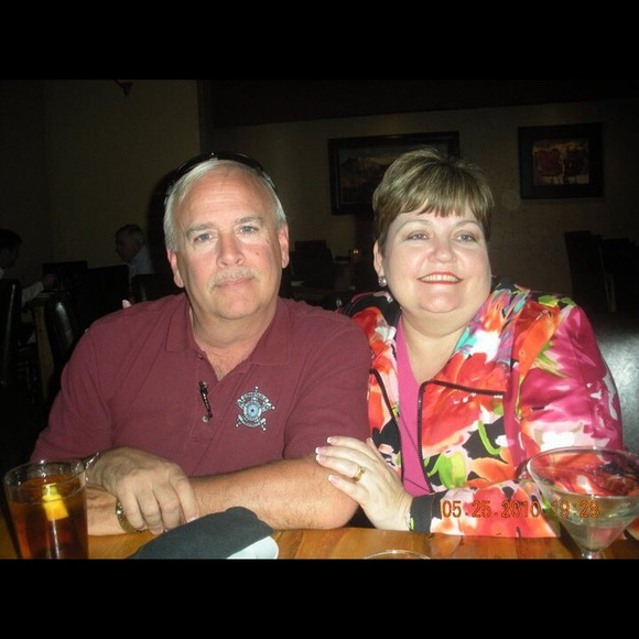 Meet your Posher, Beverly - Picture 1 of 1